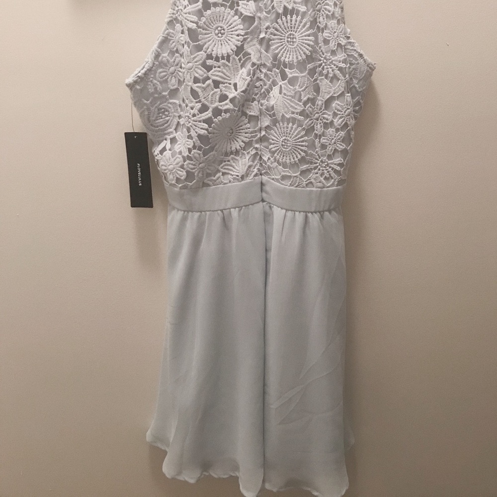Dress - Picture 2 of 2